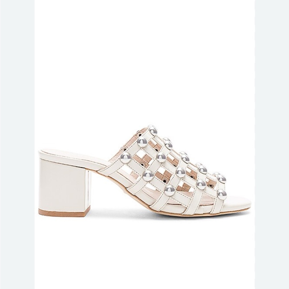 RAYE Shoes